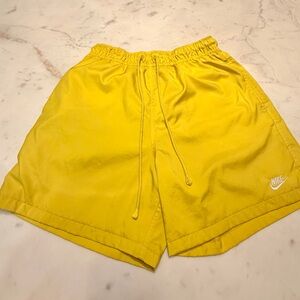 Nike Sportswear Woven Men's Bright Yellow Athletic Shorts, Size Medium